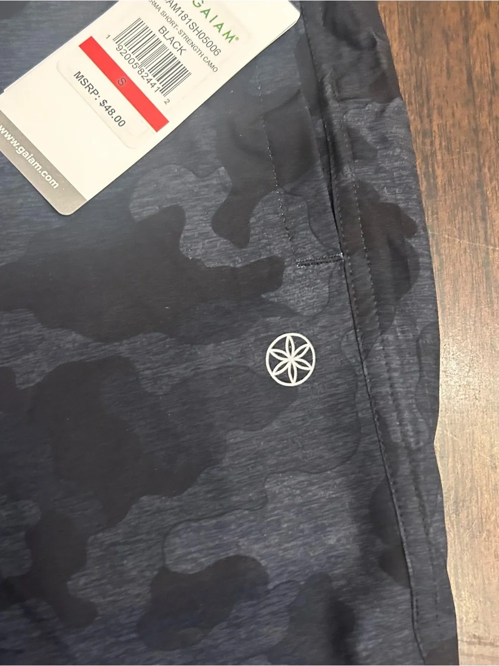 Gaiam Men's Athletic Gym Running Shorts - Pitch Black Camo, Small New